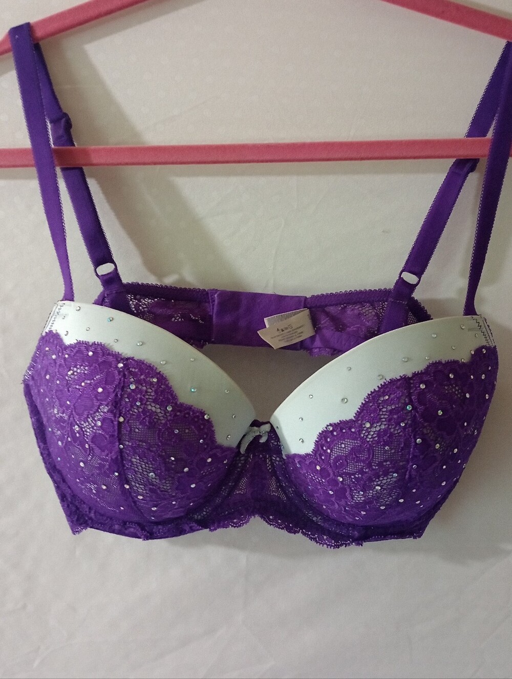 Victoria's Secret Dream Angels Lace Bra Lined Demi Rhinestone